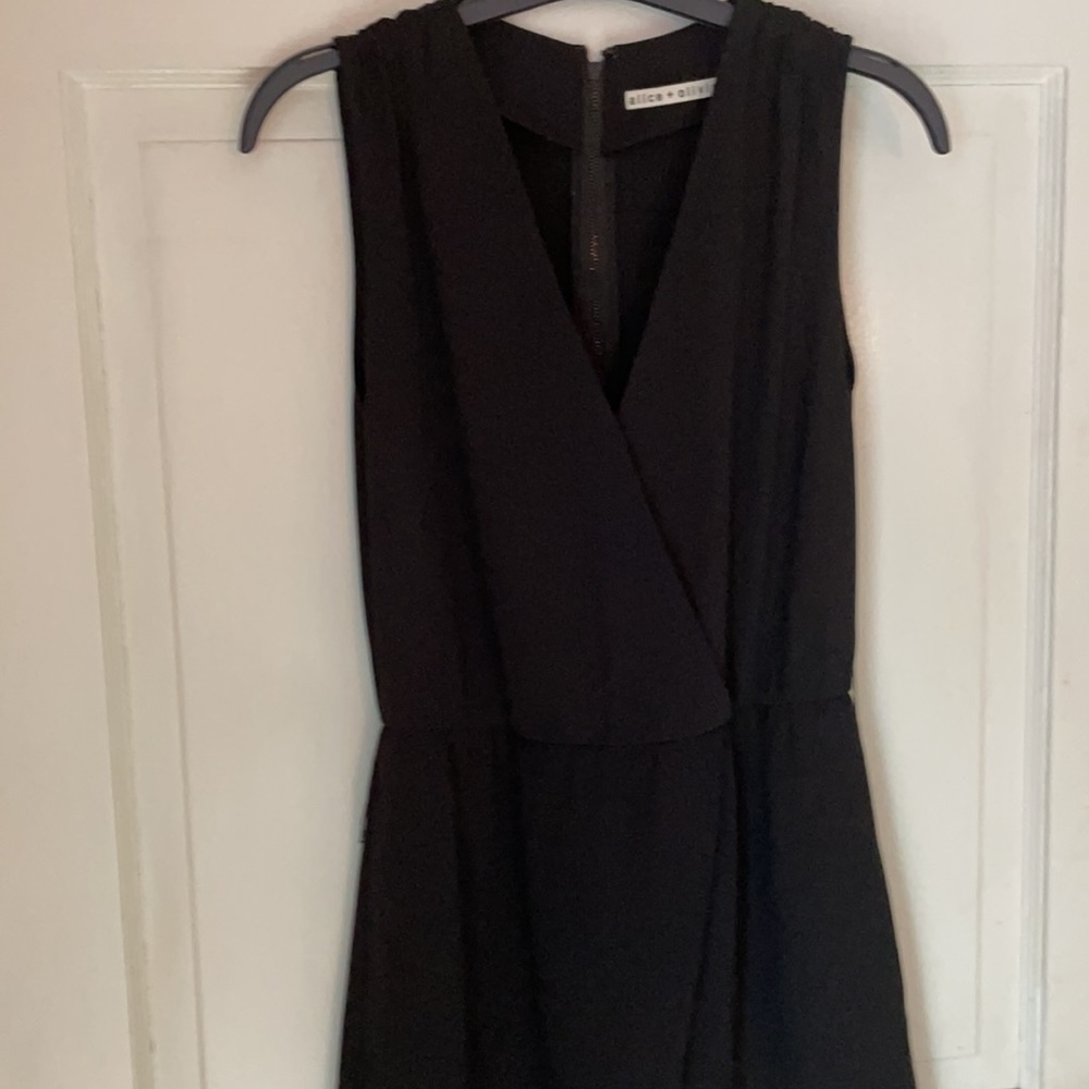 Alice + Olivia romper - Picture 3 of 8